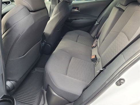 Used 2025 Toyota Corolla Hatchback image 8