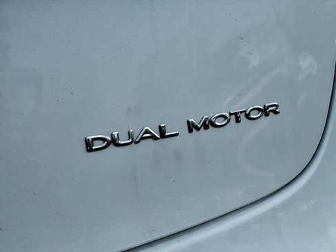 Used 2019 Tesla Model 3 image 22