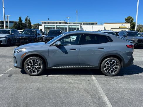 Used 2026 BMW X2 xDrive28i w/ Technology Package AWD/4WD image 2