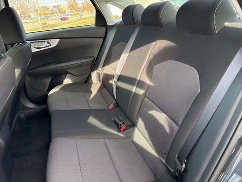 Used 2023 Kia Forte LXS image 28