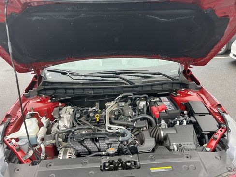 Used 2025 Nissan Altima 2.5 SV image 32