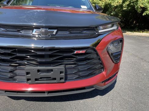 Used 2022 Chevrolet TrailBlazer RS w/ Convenience Package FWD image 14