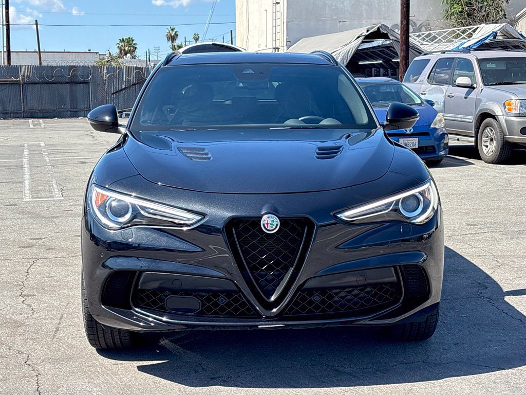 Used 2023 Alfa Romeo Stelvio Quadrifoglio AWD/4WD image 5