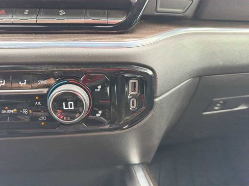 Used 2025 Chevrolet Silverado 3500 LT w/ Trail Boss Package image 22