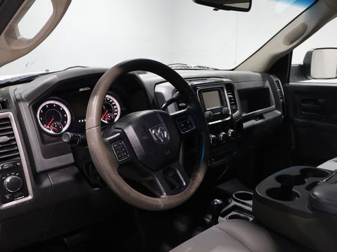 Used 2014 RAM 2500 Tradesman image 16