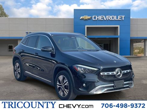 Used 2025 Mercedes-Benz GLA 250 image 1