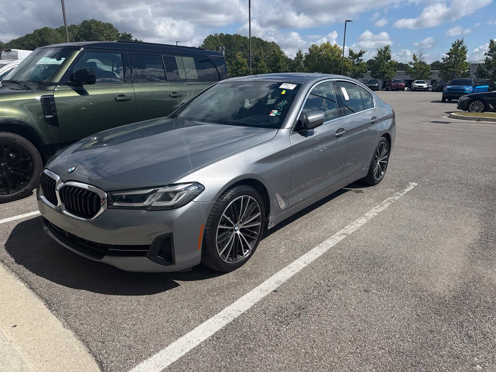 Certified 2023 BMW 540i w/ Premium Package RWD image 1