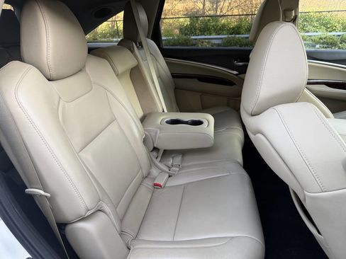 Used 2017 Acura MDX SH-AWD w/ Technology Package image 27