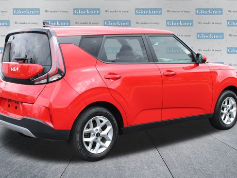 Used 2024 Kia Soul LX w/ Option Group 015 image 6