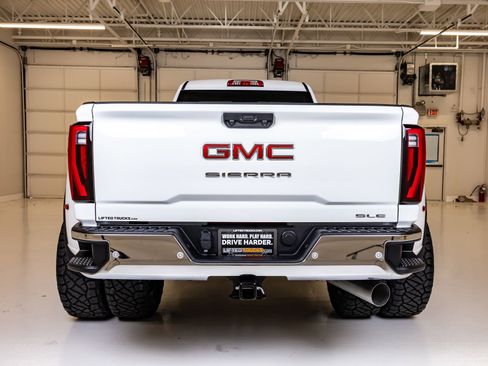 Used 2026 GMC Sierra 3500 SLE AWD/4WD image 8