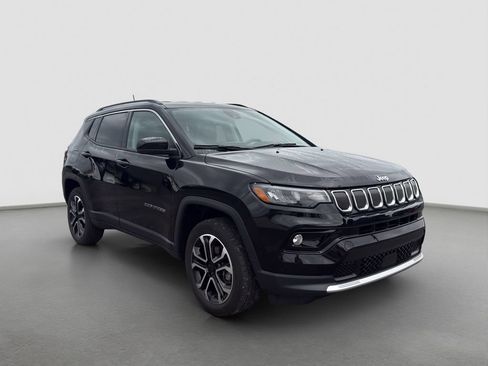 Used 2022 Jeep Compass Limited AWD/4WD image 8