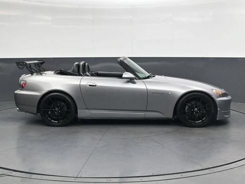Used 2005 Honda S2000 image 3