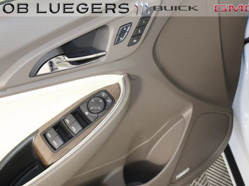 Certified 2024 Chevrolet Malibu LT image 9