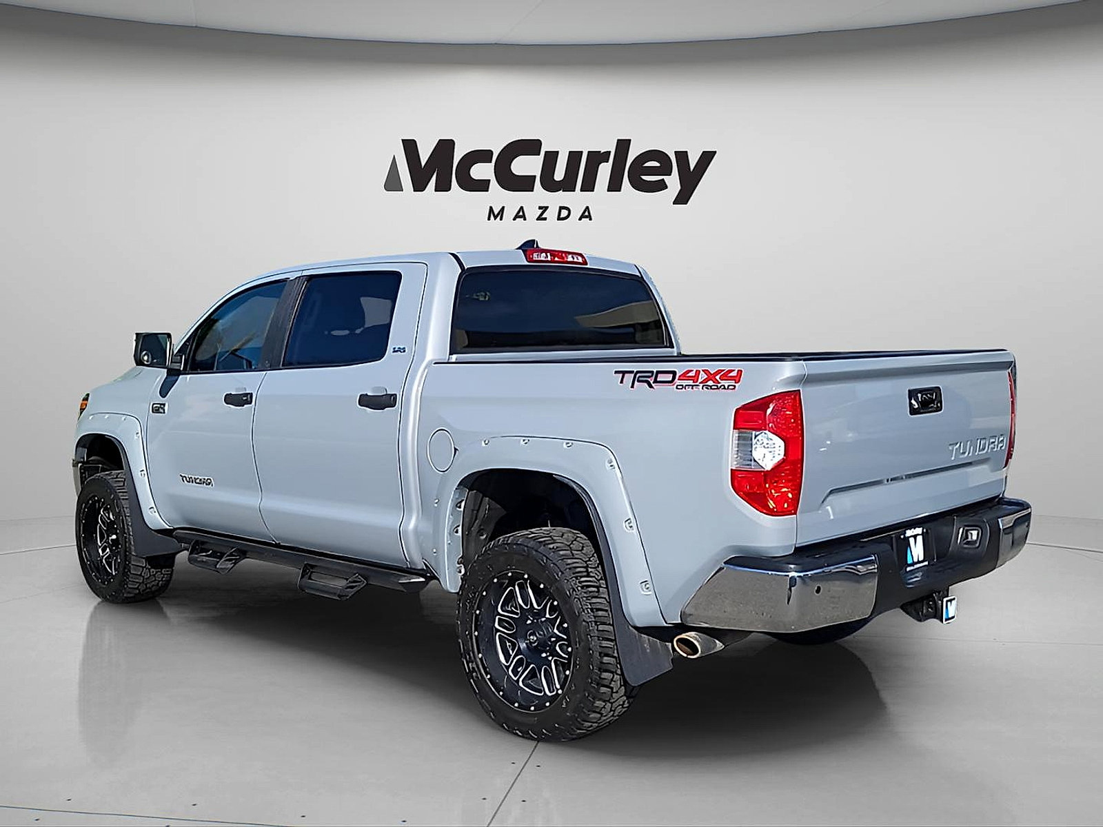 Used 2021 Toyota Tundra SR5 AWD/4WD image 5