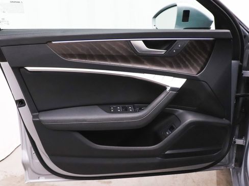 Used 2022 Audi A6 Premium Plus w/ Premium Plus Package image 12