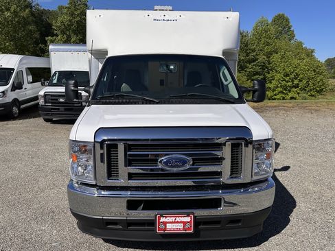Certified 2023 Ford E-350 and Econoline 350 Super Duty w/ Power Windows & Locks Group RWD image 3
