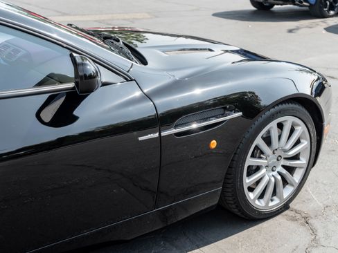 Used 2002 Aston Martin Vanquish image 9