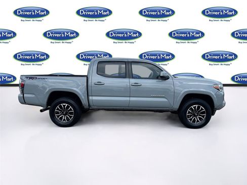 Used 2020 Toyota Tacoma TRD Sport RWD image 8