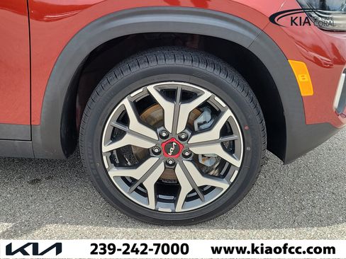 Certified 2022 Kia Seltos SX AWD/4WD image 7