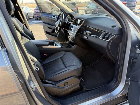 Used 2016 Mercedes-Benz GL 450 450 4MATIC image 10