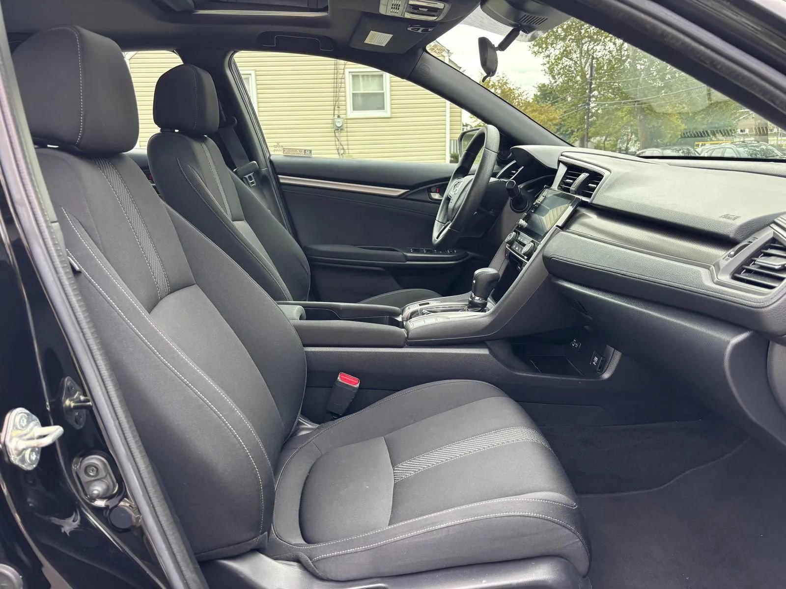 Used 2019 Honda Civic EX image 27