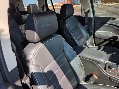 Used 2022 GMC Acadia Denali w/ GMC Pro Grade Package image 42