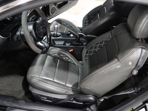 Used 2019 Ford Mustang Bullitt w/ Bullitt Electronics Package RWD image 16