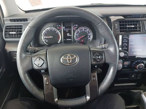 Used 2024 Toyota 4Runner TRD Off-Road Premium w/ Moonroof Package AWD/4WD image 17