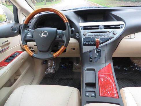 Used 2011 Lexus RX 350 AWD image 16