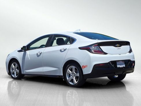 Used 2018 Chevrolet Volt LT w/ Comfort Package FWD image 7