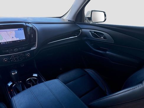Used 2020 Chevrolet Traverse RS FWD image 22
