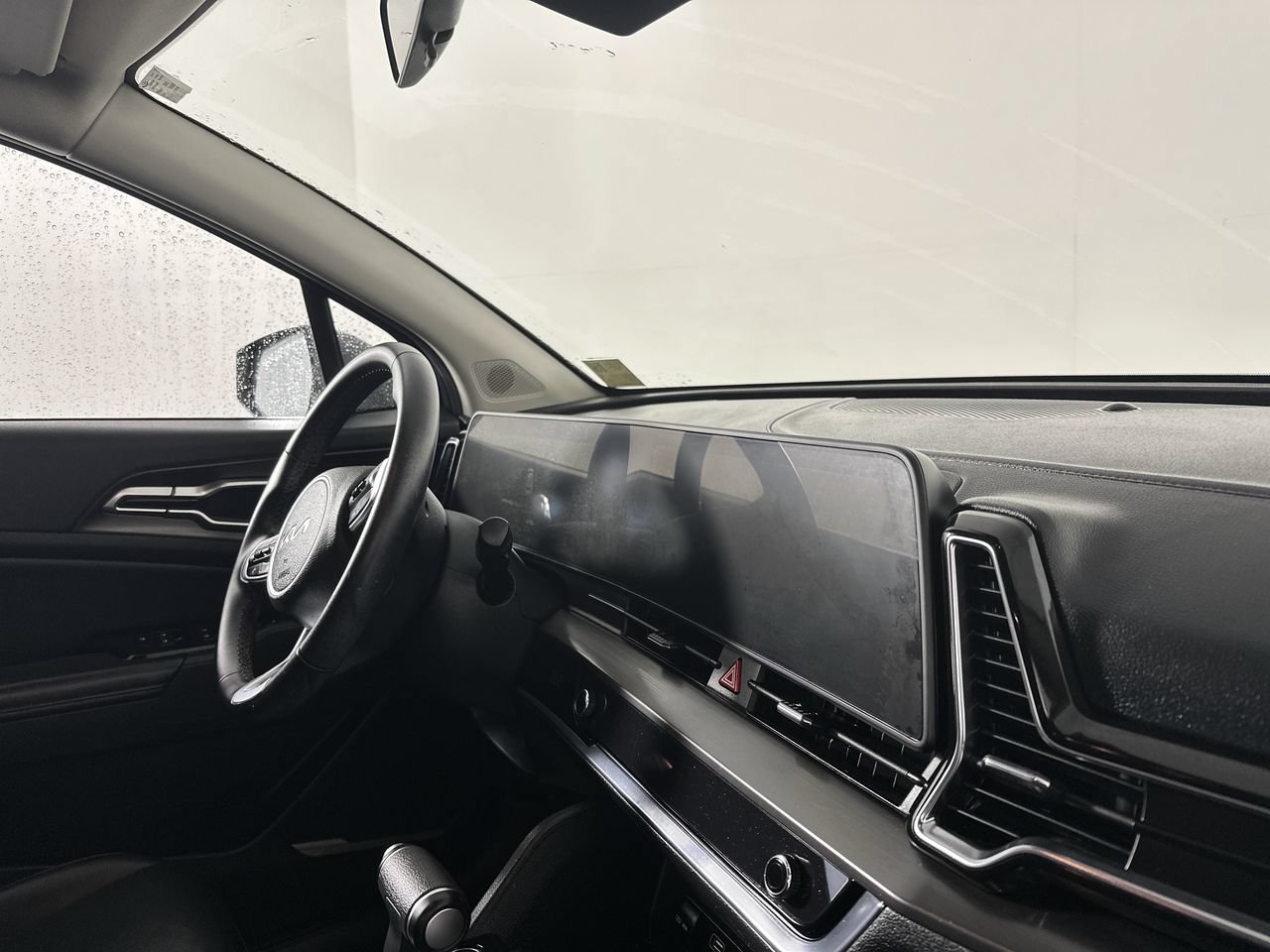 Used 2024 Kia Sportage EX FWD image 14