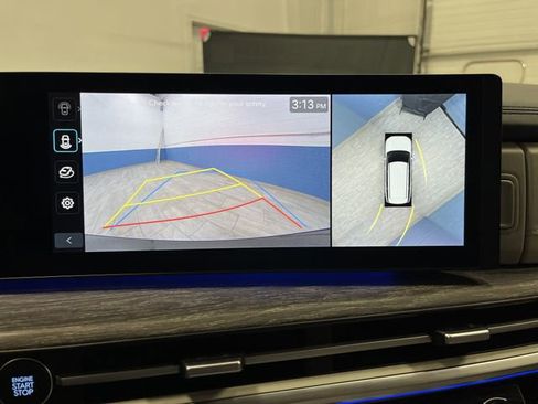 Used 2024 Hyundai Santa Fe Limited image 11