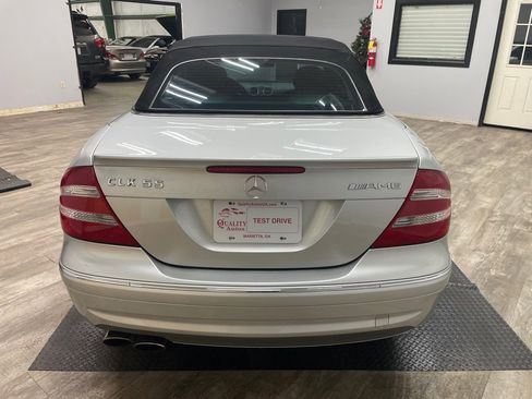Used 2005 Mercedes-Benz CLK 55 AMG Cabriolet image 19