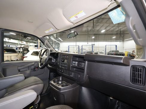 Certified 2024 Chevrolet Express 2500 w/ Driver Convenience Package image 23