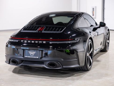 Used 2025 Porsche 911 Carrera S RWD image 9