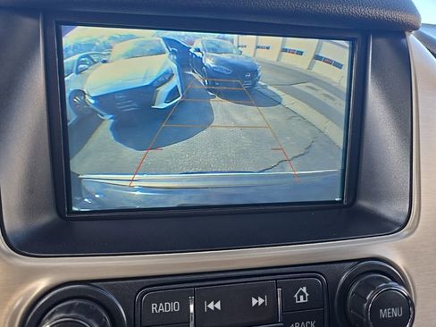 Used 2020 GMC Yukon Denali image 22