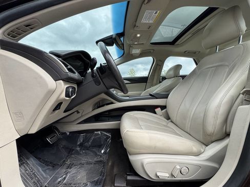 Used 2019 Lincoln MKZ Reserve w/ Reserve Plus Package image 11