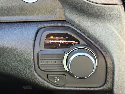 New 2026 RAM 1500 Express image 15