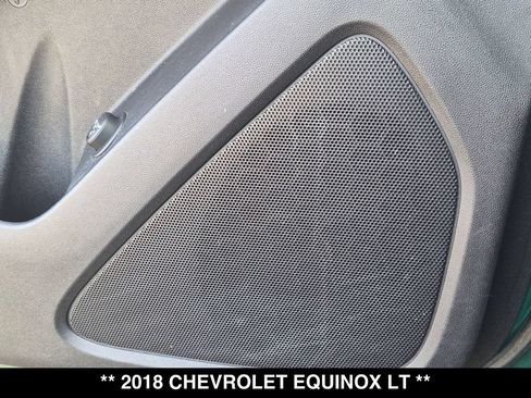 Used 2018 Chevrolet Equinox LT AWD/4WD image 23