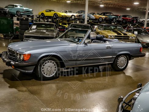 Used 1986 Mercedes-Benz 560 SL image 38