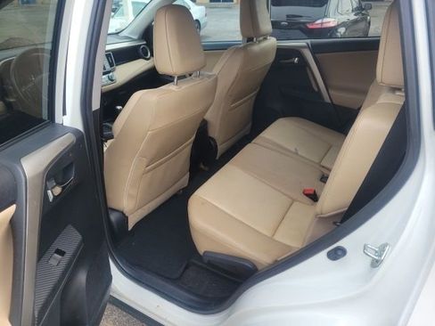 Used 2015 Toyota RAV4 Limited image 2