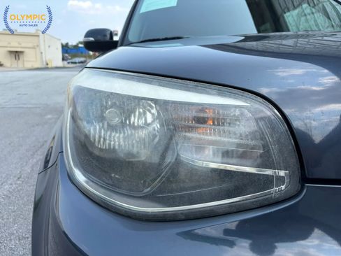 Used 2016 Kia Soul ! image 16