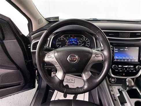 Used 2018 Nissan Murano Platinum image 11