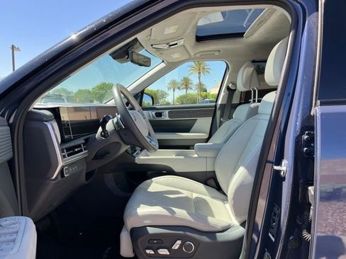 Used 2025 Hyundai Santa Fe Calligraphy image 11