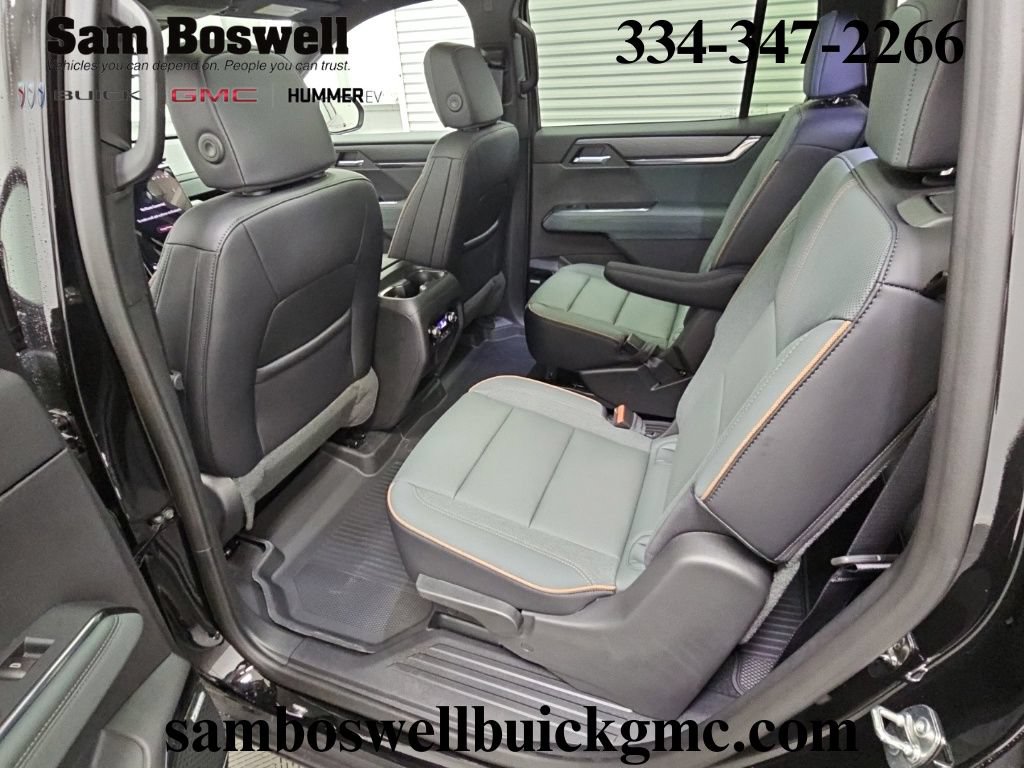 New 2026 GMC Acadia AT4 w/ Luxury Package AWD/4WD image 30