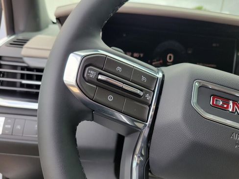 New 2026 GMC Acadia Elevation w/ Elevation Premium Package FWD image 13
