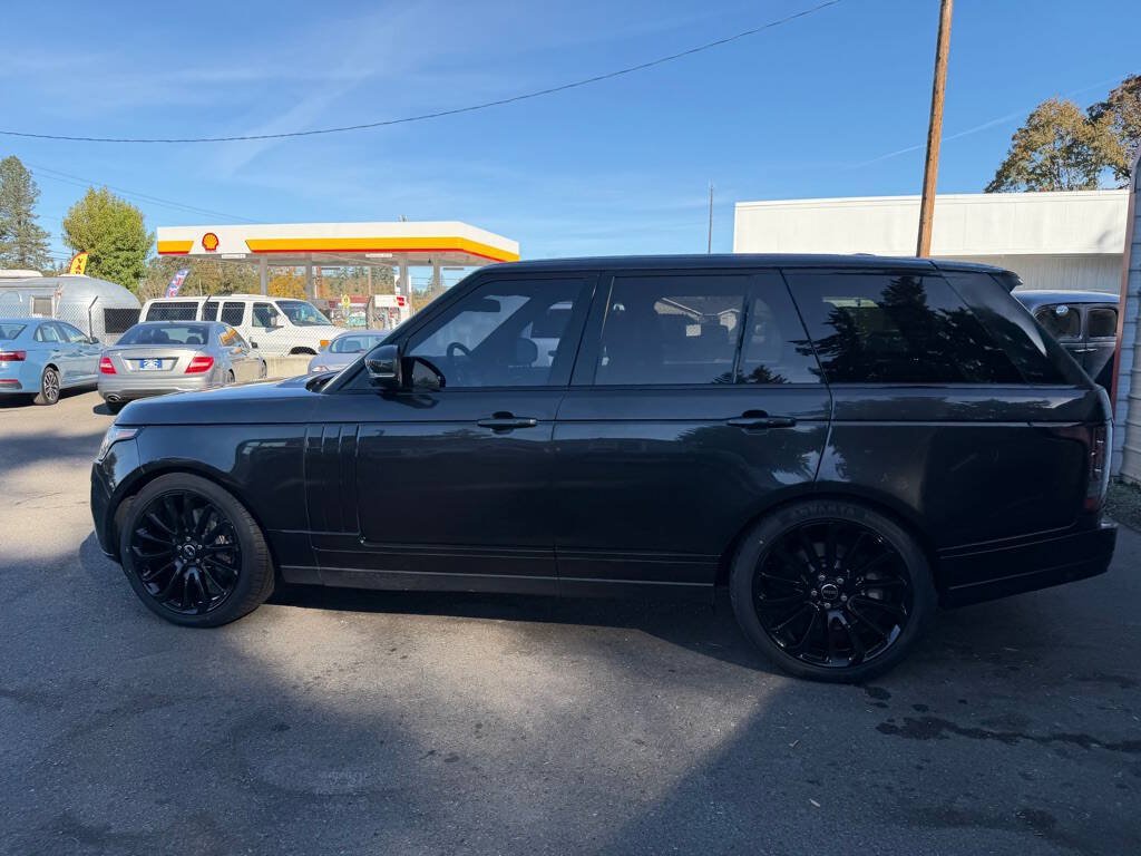 Used 2015 Land Rover Range Rover Supercharged AWD/4WD image 39