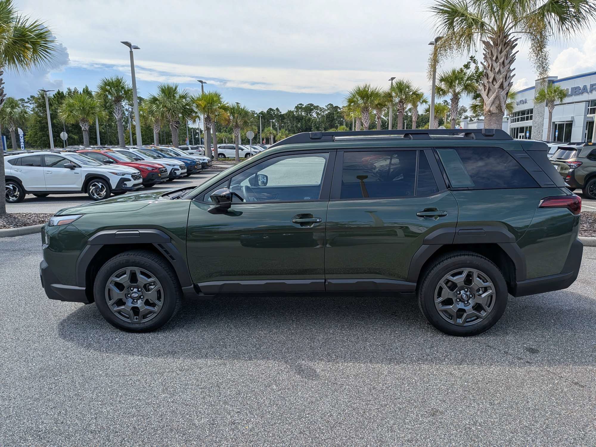 Certified 2026 Subaru Outback Premium AWD/4WD image 7