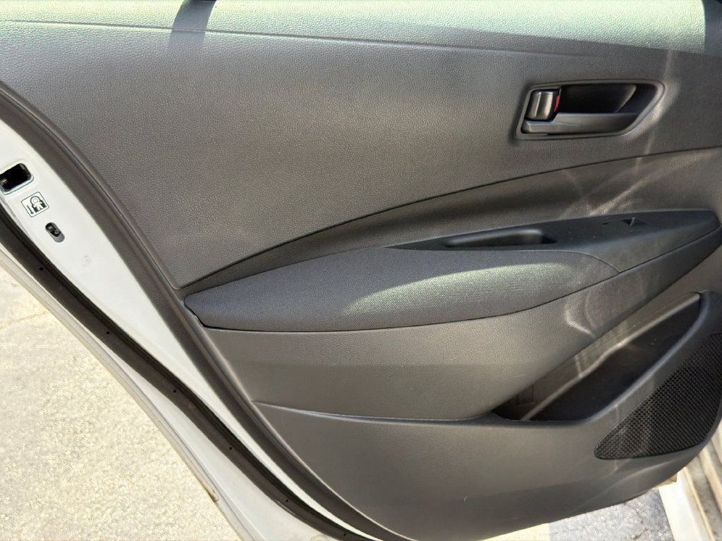 Used 2023 Toyota Corolla LE FWD image 19